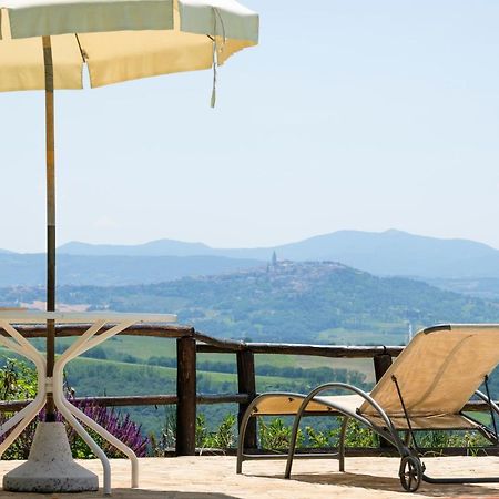 Agriturismo Casale Dei Frontini San Terenziano Eksteriør billede
